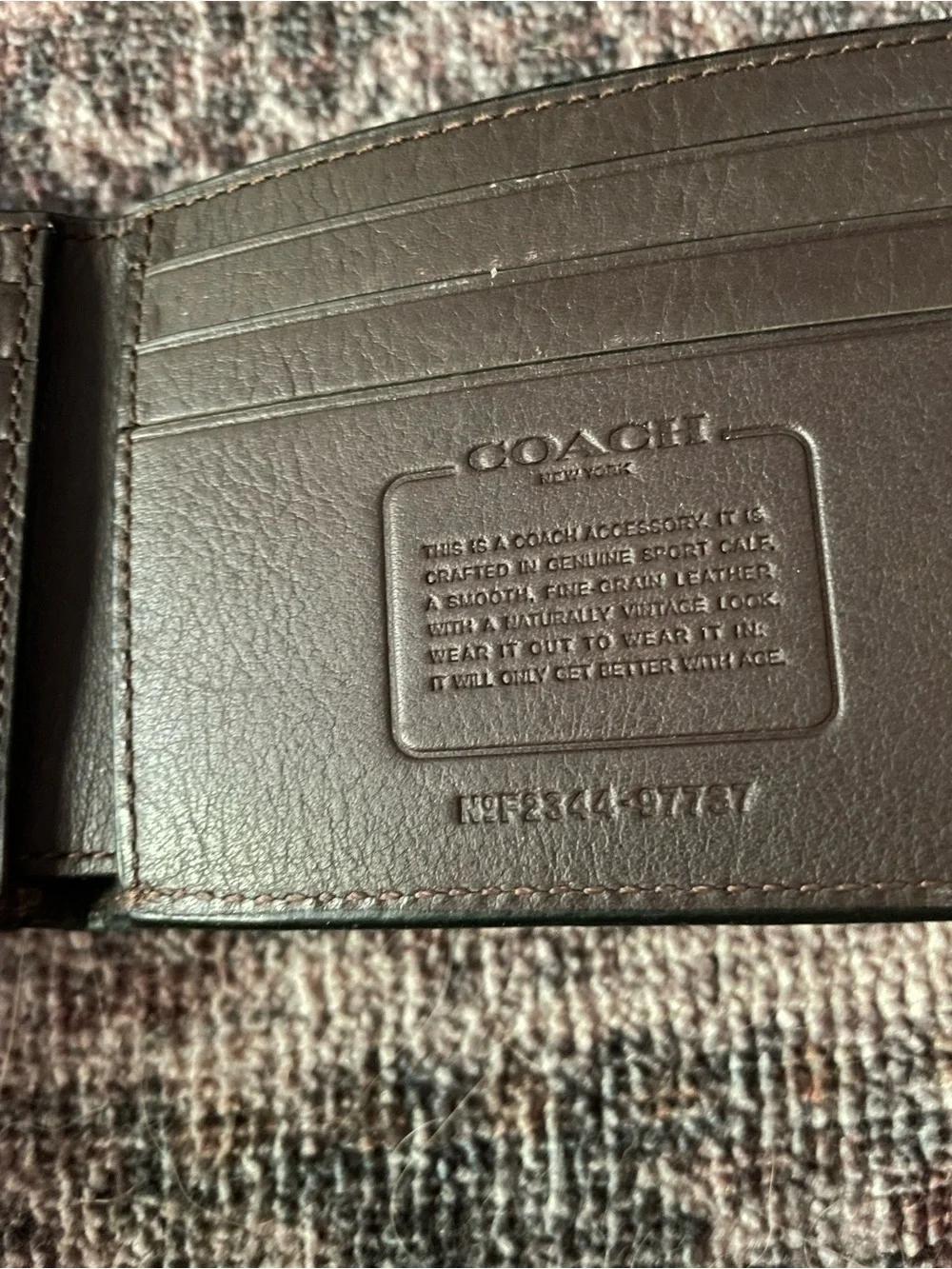 🦆Coach men’s slim bifold wallet NWT🦆